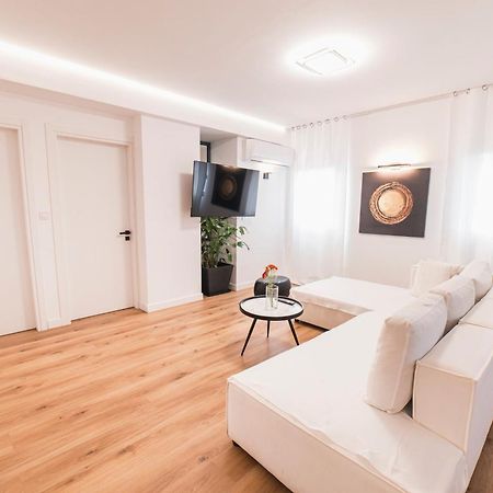 White Harmony, 2 Bedroom Apartment Ateny Zewnętrze zdjęcie